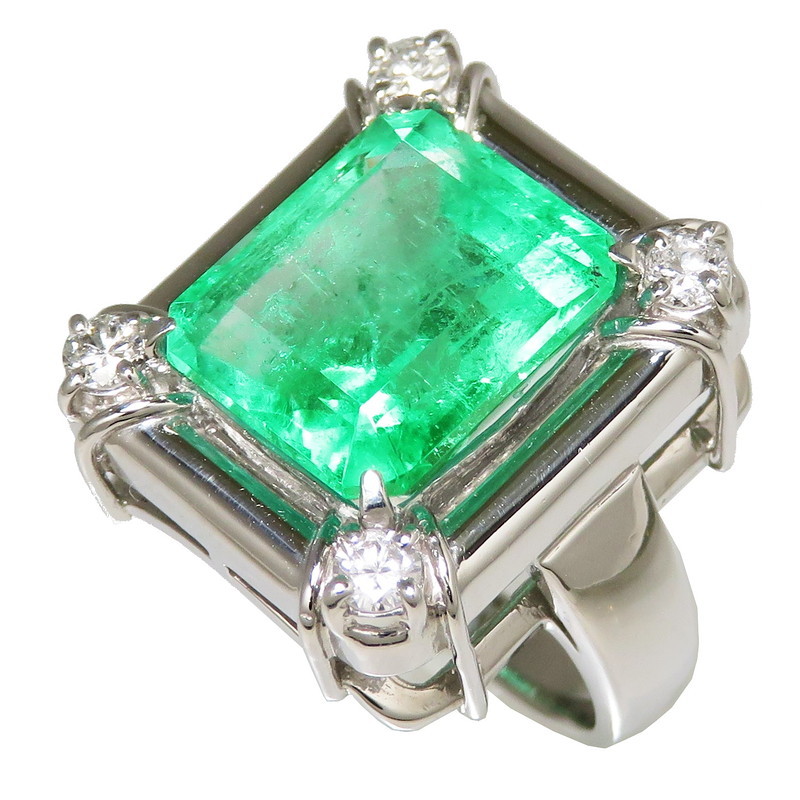 超可爱 ダイヤモンド 5.945ct エメラルド 8号 リング・指輪 レディース