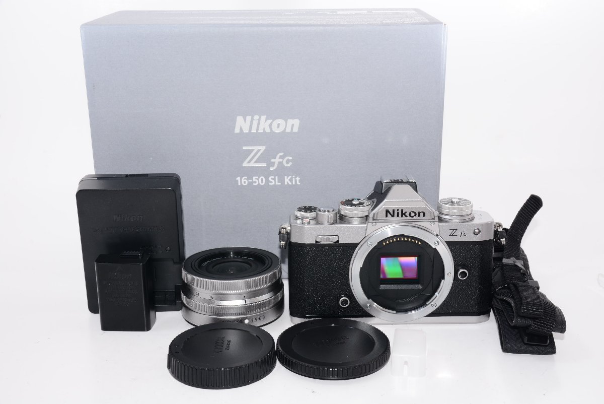 珍しい ミラーレス一眼カメラ 【外観特上級】Nikon Z ZfcLK16-50SL