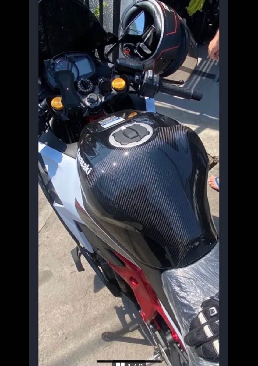 Kawasaki ZX25R ZX4R用 新品カーボンタンクカバー|Yahoo!フリマ Kawasaki ZX25R ZX4R用 新品カーボンタンクカバー|Yahoo!フリマ