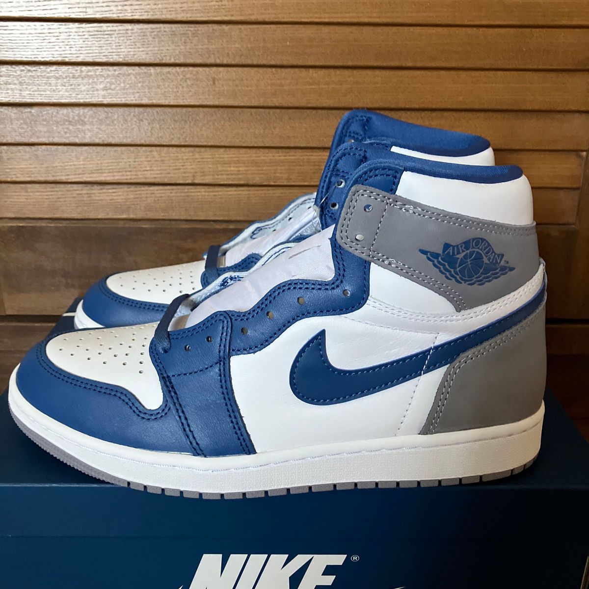 NIKE AIR JORDAN 1 RETRO HIGH OG TRUE BLUE ナイキ エア ジョーダン トゥルーブルー