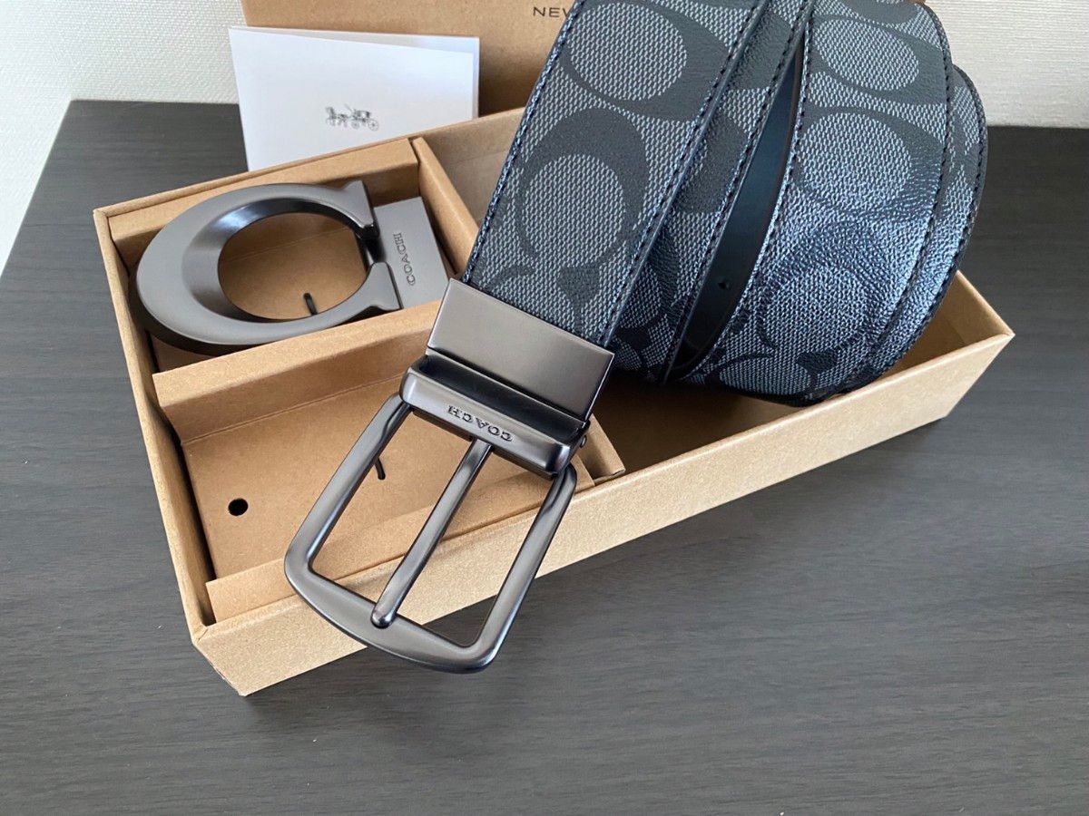 COACH コーチメンズ リバーシブル シグネチャー フリーサイズ 箱付き 紳士 社会人