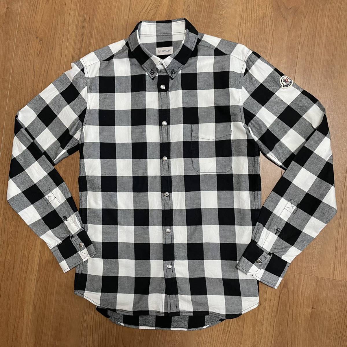 モンクレール CAMICIA チェック ボタンダウンシャツ ブラック ホワイト-