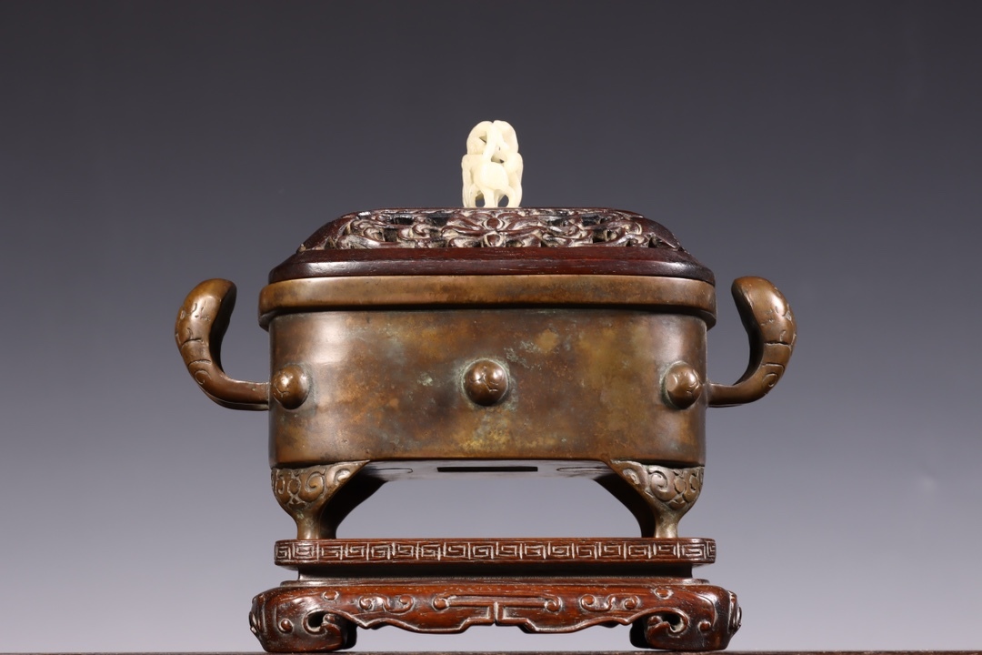 代購代標第一品牌-樂淘letao-明時代大明宣徳年製在銘銅香薫炉紫檀木
