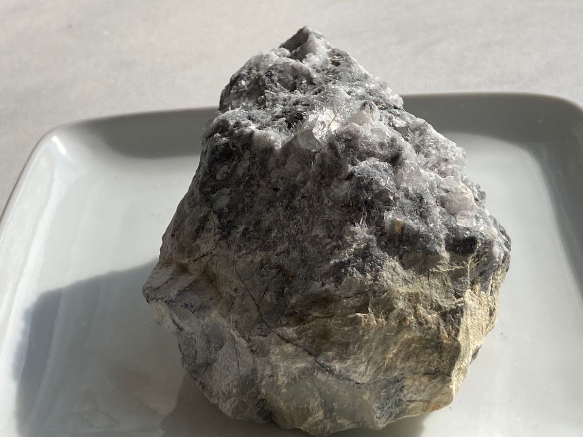 フローライトオン水晶原石　フローライト水晶共生　スノーキャップ　天然石　クラスター