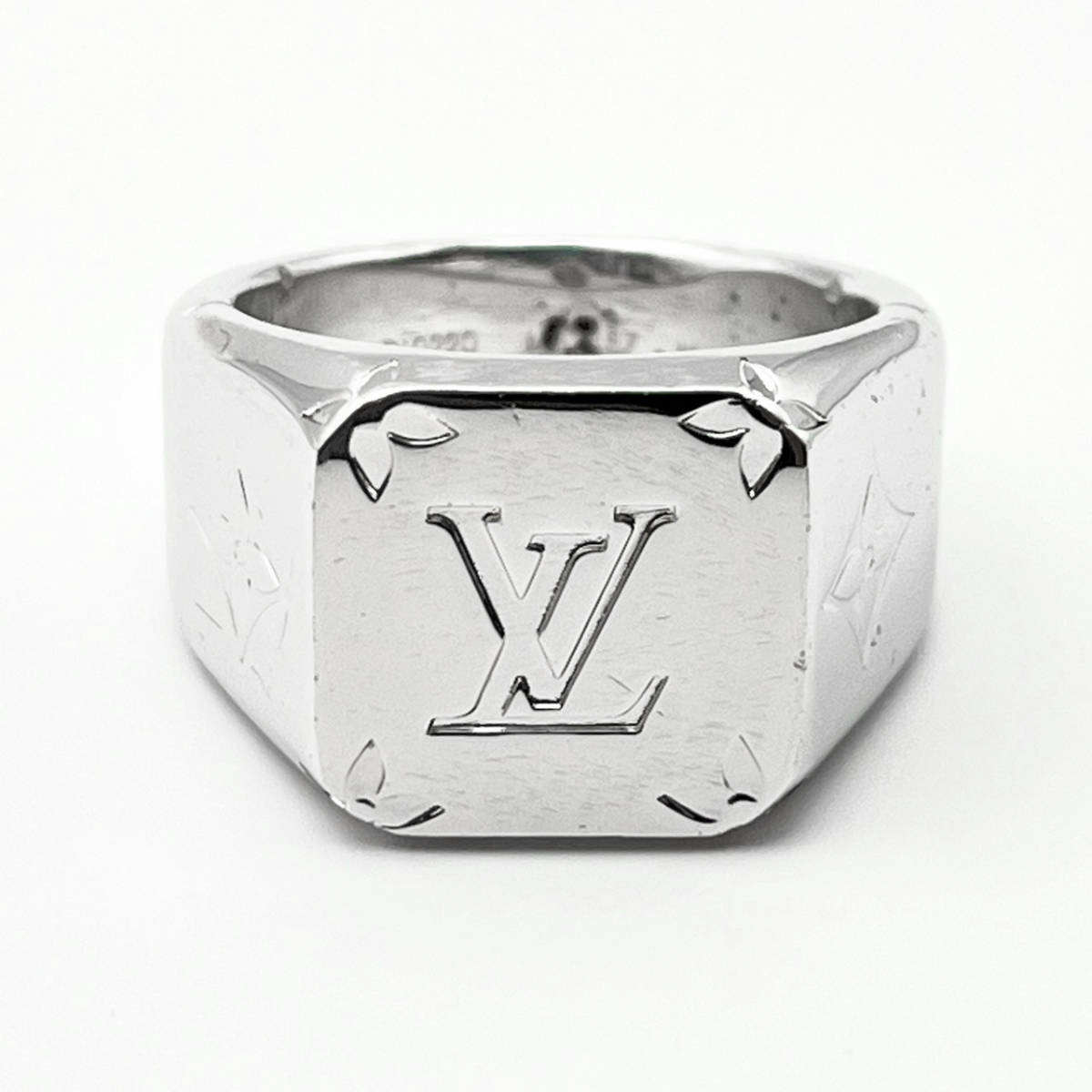 Shop Louis Vuitton MONOGRAM 2019-20FW Monogram Signet Ring (M80190