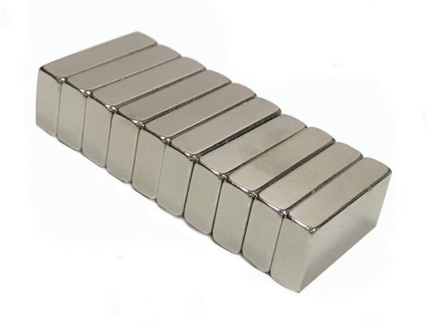 【20個セット】20 × 10 × 5 mm 長方形 角 型 耐熱200度 世界最強磁石 ネオジウム ネオジム 磁石_画像1