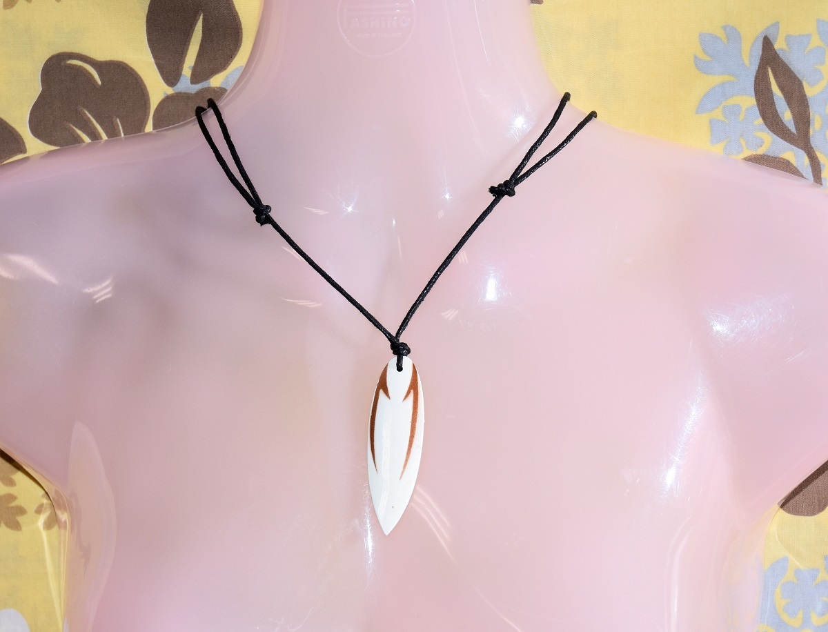 * surfboard. necklace * new goods *T18