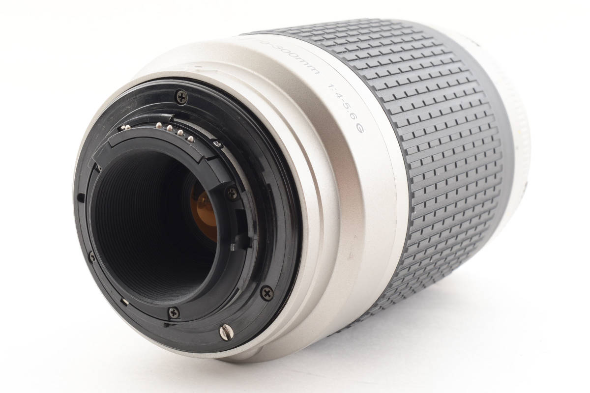 [ beautiful goods / work example equipped ]Nikon Zoom-Nikkor 70-300mm F/4-5.6 G Nikon Nikkor seeing at distance zoom camera lens 