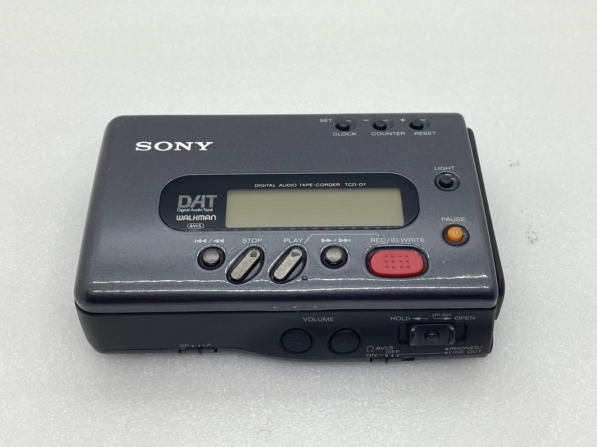 大割引 美品 SONY 本体 現状品 DATウォークマン TCD-D7 WALKMAN DAT