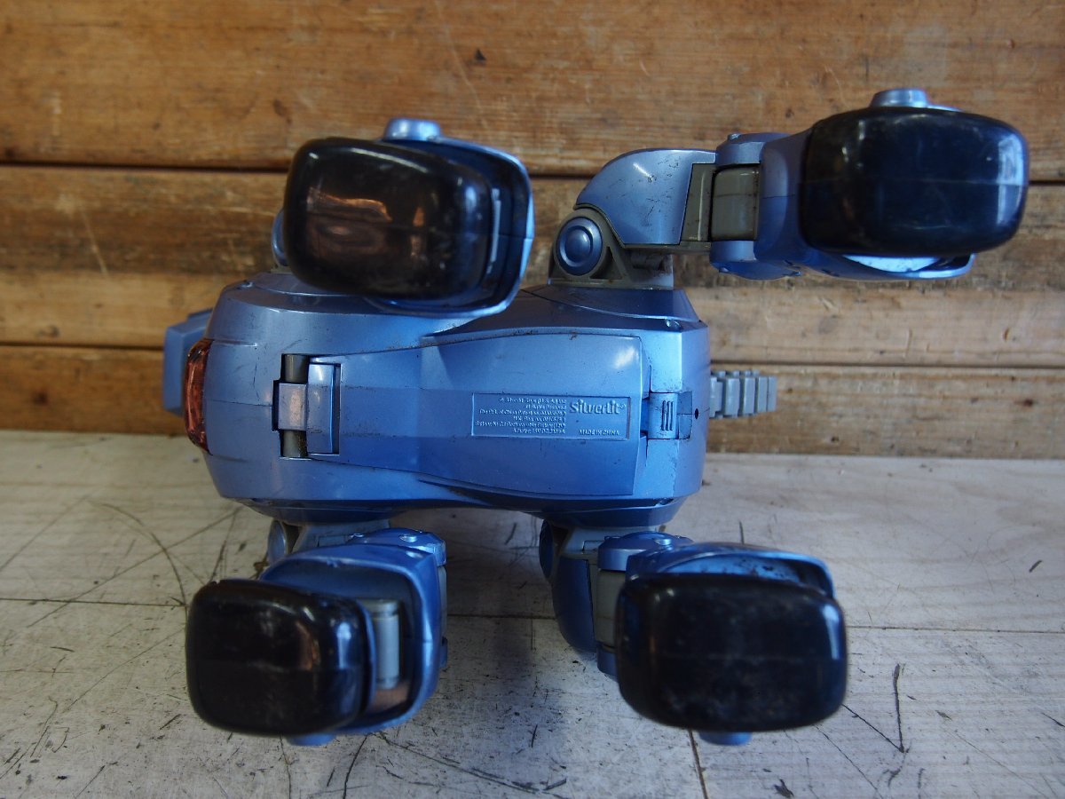 ☆【1H0921-14】 TigerElectronics? ロボットドッグ i-Cybie Robot Dog 2001年製 本体のみ ジャンク_画像10