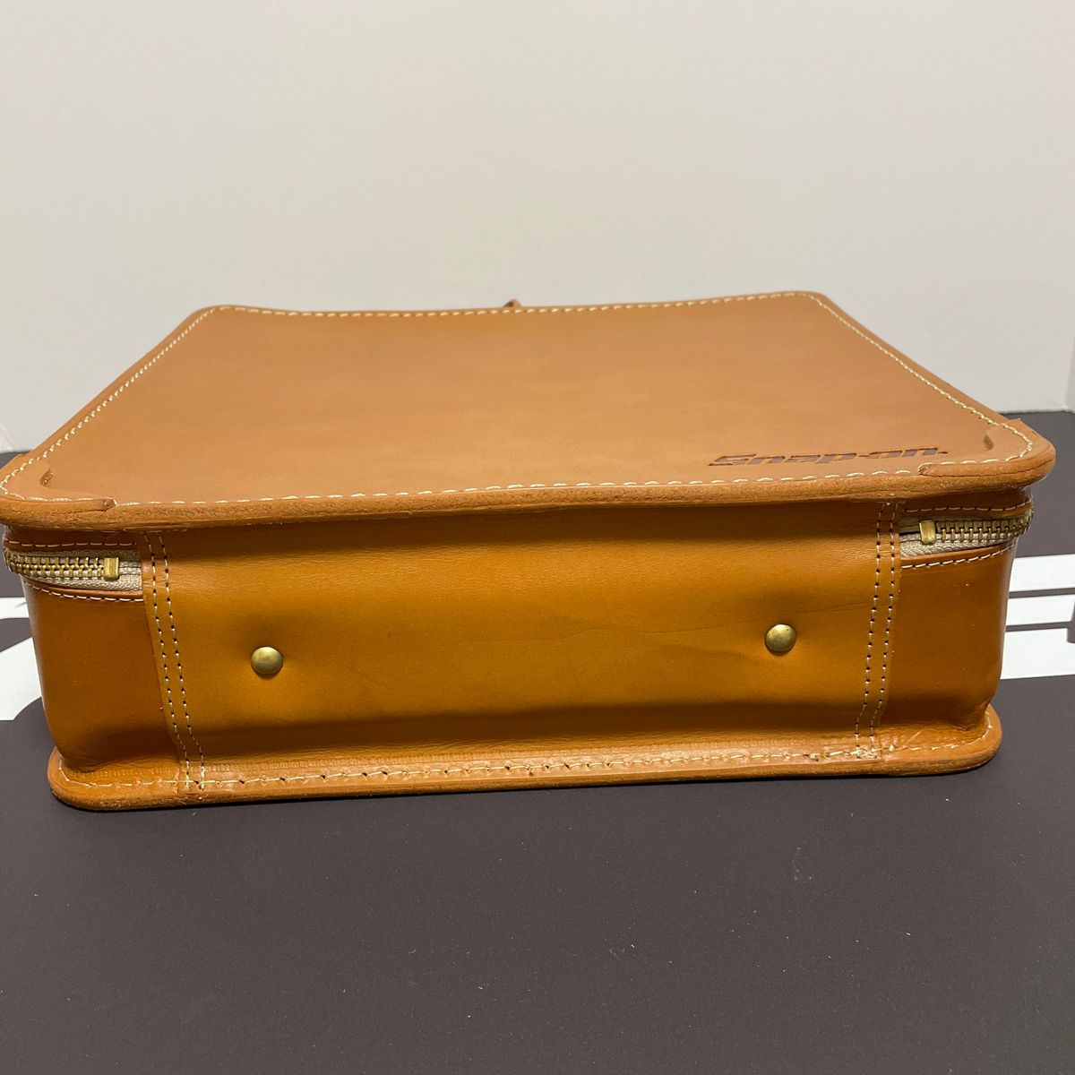 Snap-on レザーバッグ EXPBAG2 希少品|Yahoo!フリマ(旧PayPay Snap-on レザーバッグ EXPBAG2 希少品|Yahoo!フリマ(旧PayPay