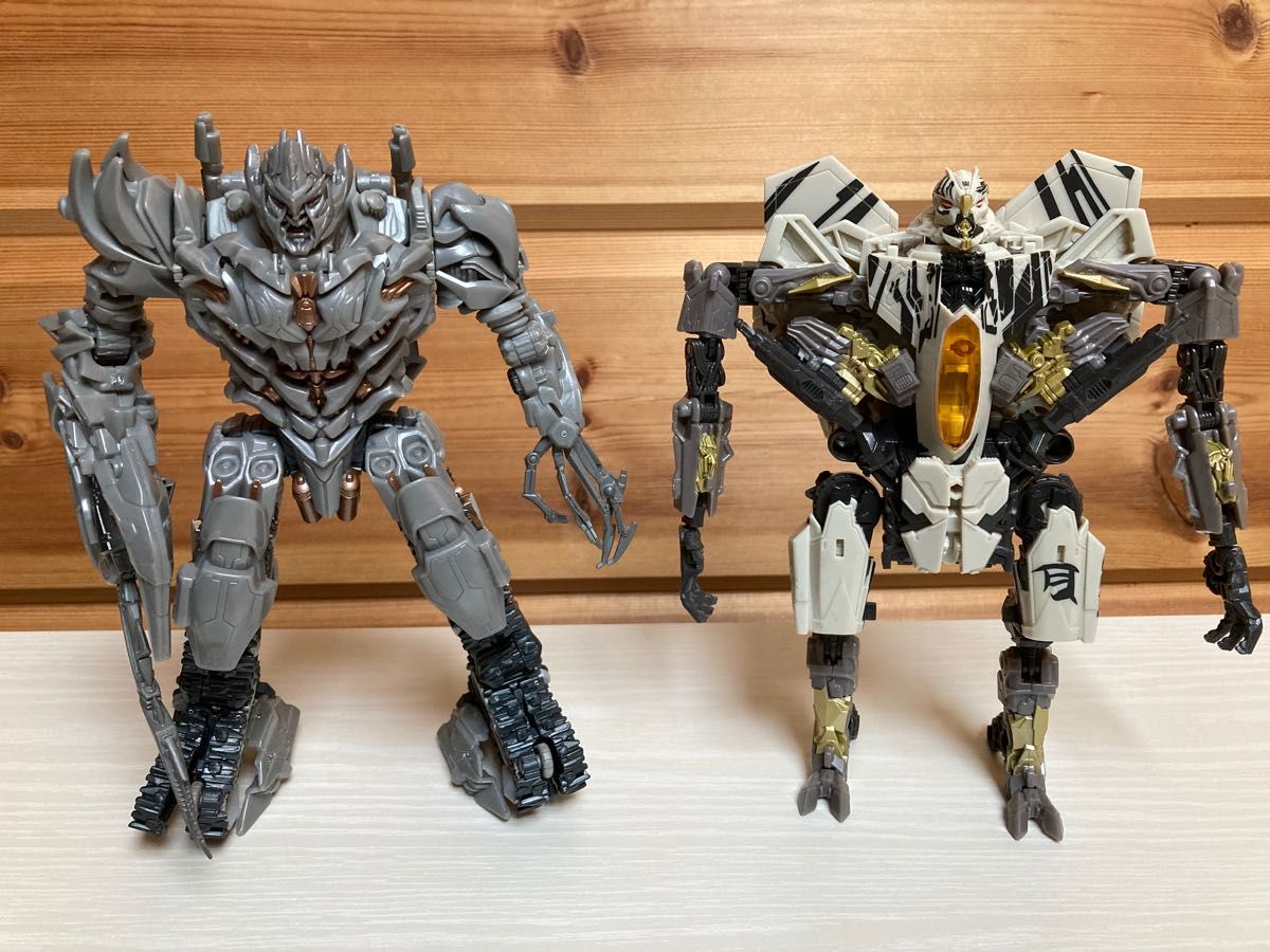美品新品有り トランスフォーマー スタジオシリーズ ジェット 美品新品有り トランスフォーマー スタジオシリーズ ジェット