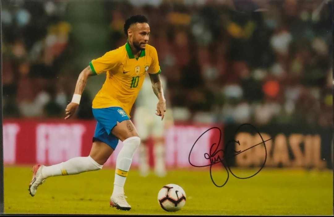 *nei Maar autograph autograph photograph / photo soccer player Brazil representative Barcelona sun tos Paris * Saint-German 