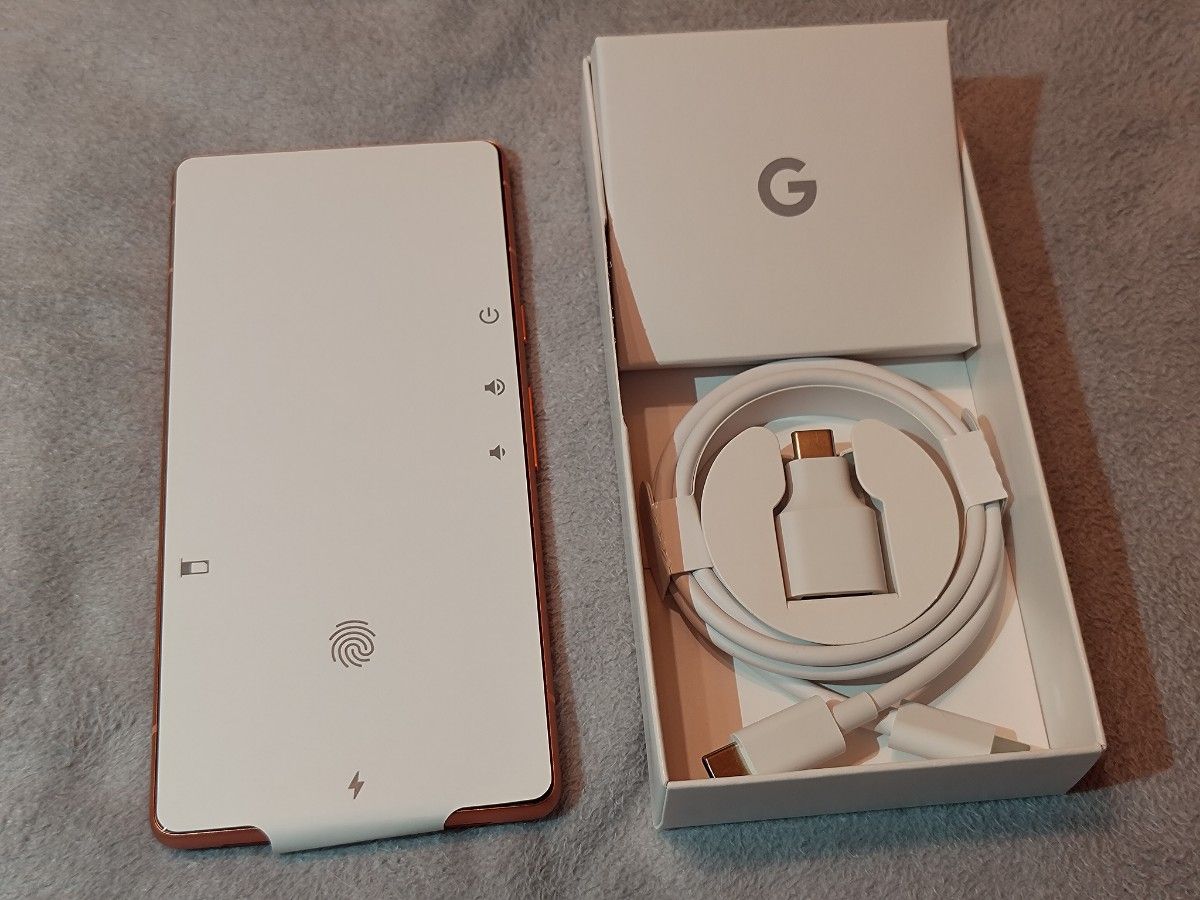 Google Pixel 7a コーラル 128GB SIMフリー 中古品 純正ケースと Google Pixel 7a コーラル 128GB SIMフリー 中古品 純正ケースと