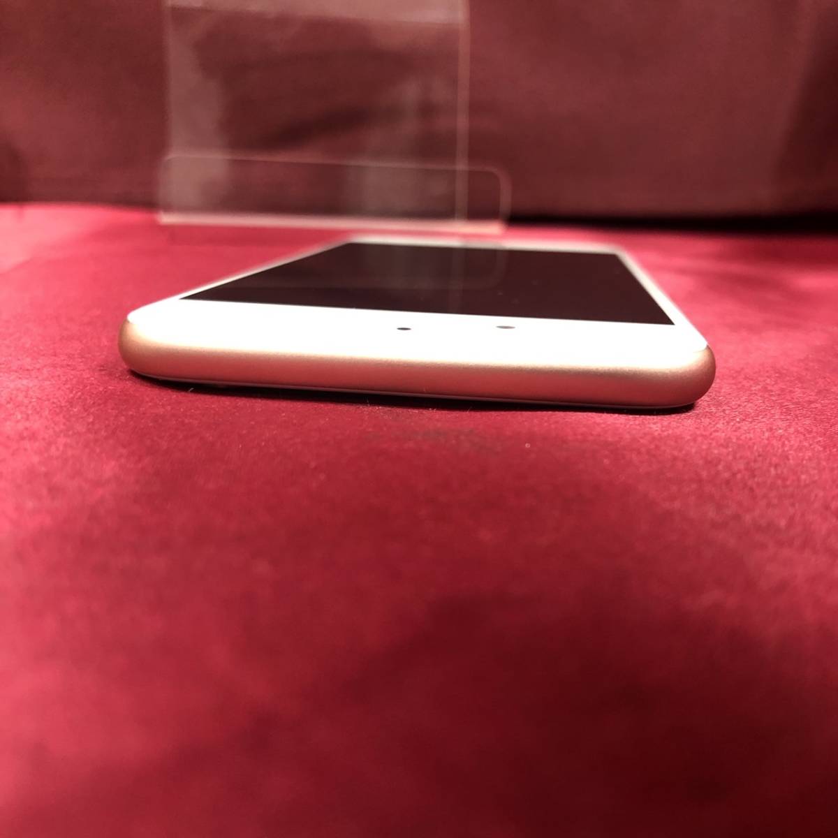 ●【YH-6629】中古品 Apple iPhone6S NKQR2J/A SIMロックあり KDDI判定○ バッテリー容量100%【レターパックプラス可】_画像4