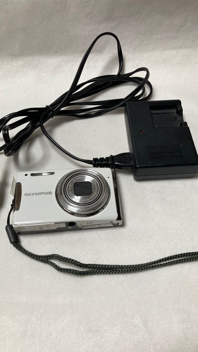 OLYMPUS μ 1060 コンパクトデジタルカメラ 充電器|Yahoo!フリマ OLYMPUS μ 1060 コンパクトデジタルカメラ 充電器|Yahoo!フリマ