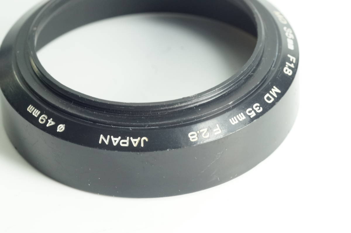 hiC-03★送料無料 並品★MINOLTA MD 35mm F1.8 MD 35mm F2.8 ミノルタ レンズフード_画像2