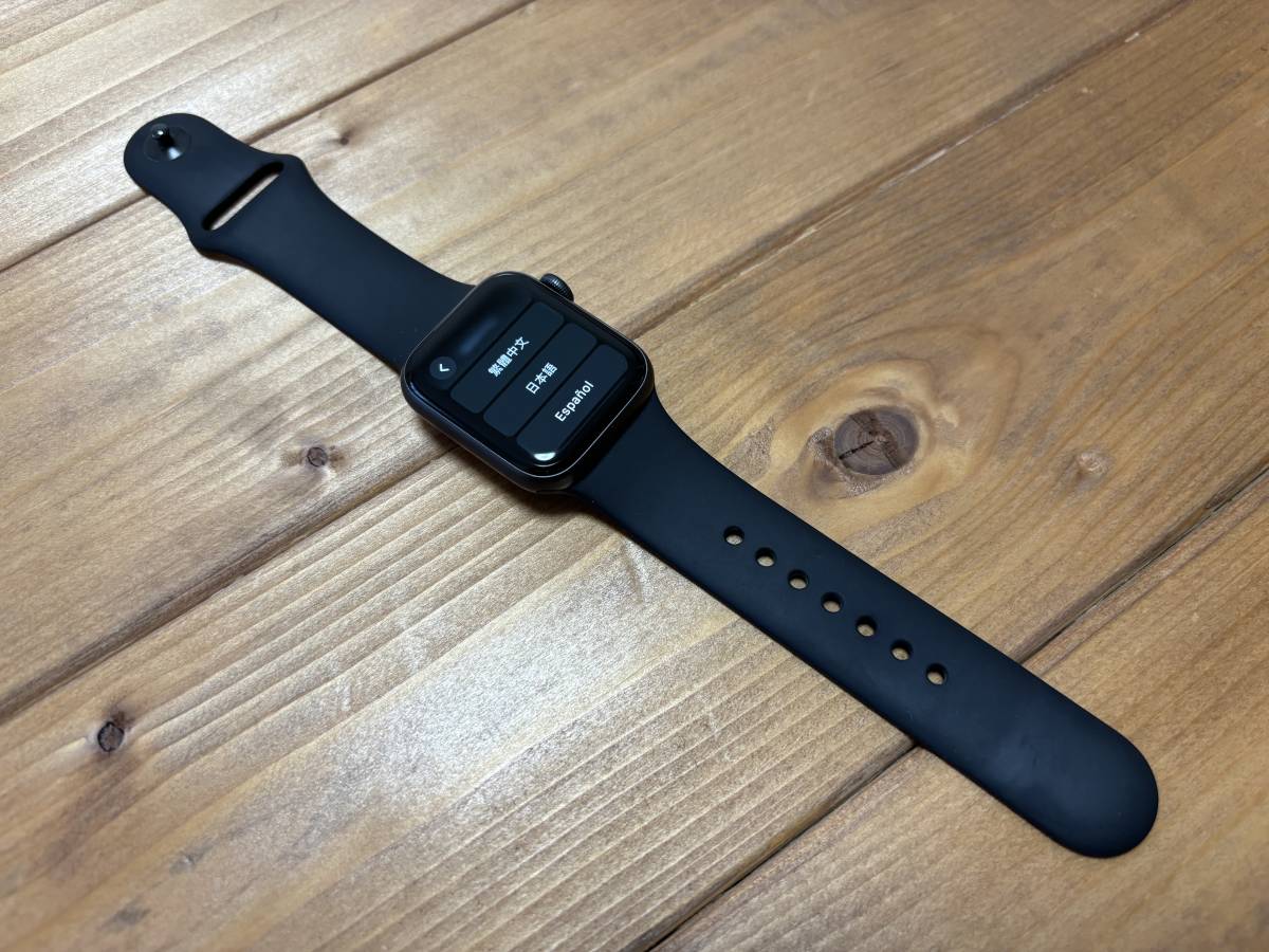 （中古）（送料無料）Apple Watch Series5　40mm スペースグレイアルミニウム　GPSモデル　MWV82J/A
