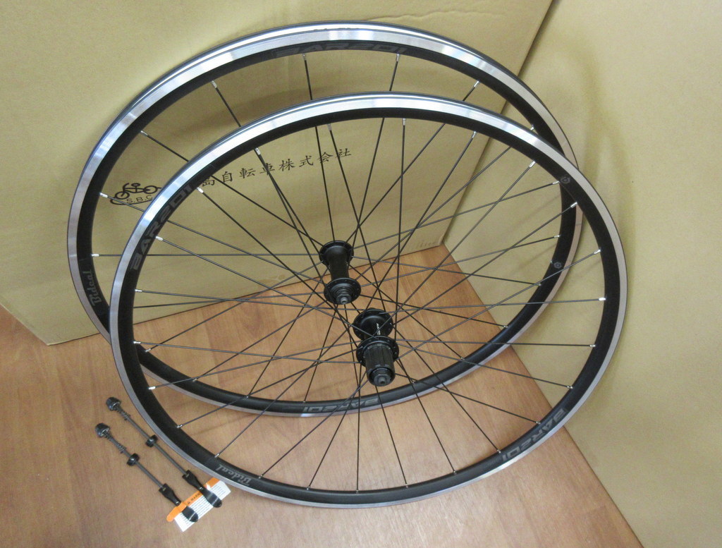 展示処分品】 ALEXRIMS BAR201 700Cロードホイール前後セット 展示処分品】 ALEXRIMS BAR201 700Cロードホイール前後セット
