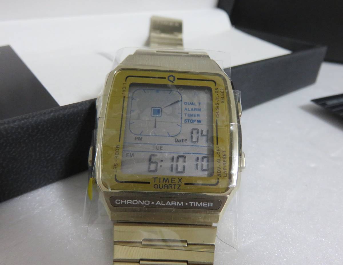  бесплатная доставка обычная цена 2.2 десять тысяч новый товар Q TIMEX Reissue Digital LCA Gold кий Timex li колодка цифровой наручные часы TW2U72500