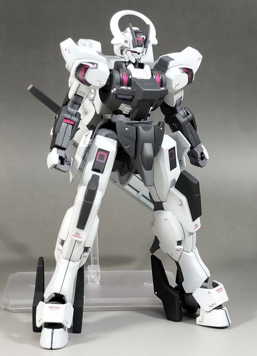 HG 1/144 ガンダム シュバルゼッテ 改修 全塗装 完成品