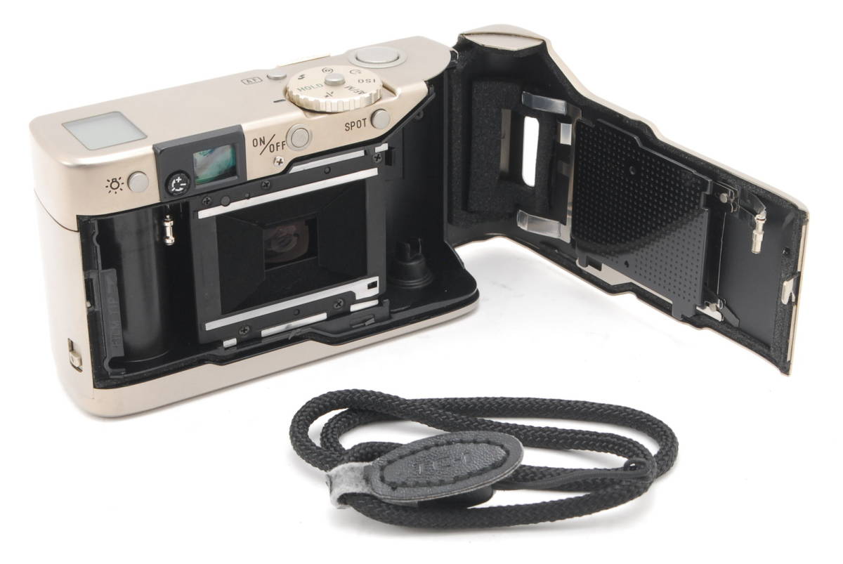 [極上美品、元箱] Minolta TC-1 Compact 35mm Film Camera ミノルタ コンパクト フィルム カメラ NB-00165_画像10