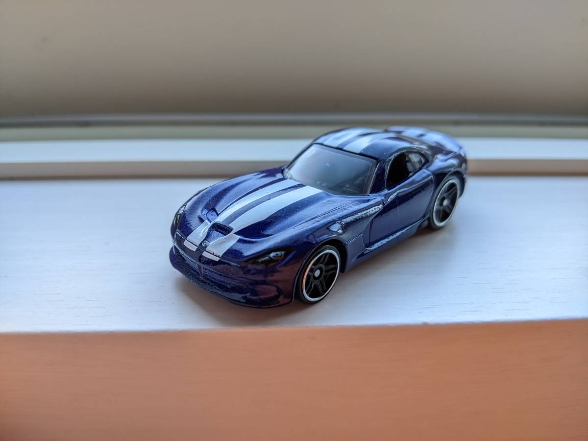 ホットウィール 2013 SRT VIPER【５パック モーターショー 限定カラー】ダッジ バイパー トミカサイズ 送料120円☆ ルース品_画像1