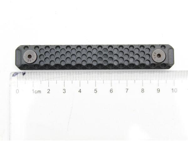 RailScales■2.5Slot M-LOK 3枚セット■Mini Dot■ブラック_画像5