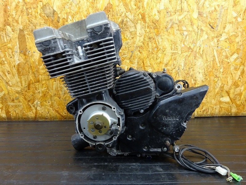 【230704】XJR400(4HM-028)● 中古エンジン 始動確認後取り外し!! ジェネレーター セルモーター_画像3