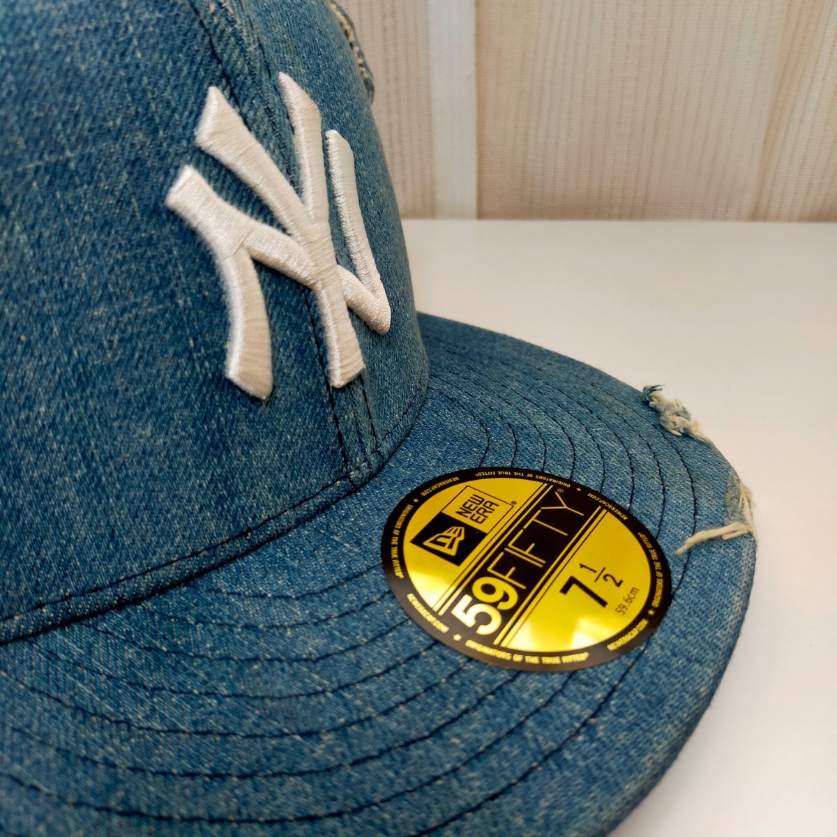 NEW ERA ニューエラ 希少 ダメージ加工 クラッシュ デニム NEW ERA ニューエラ 希少 ダメージ加工 クラッシュ デニム