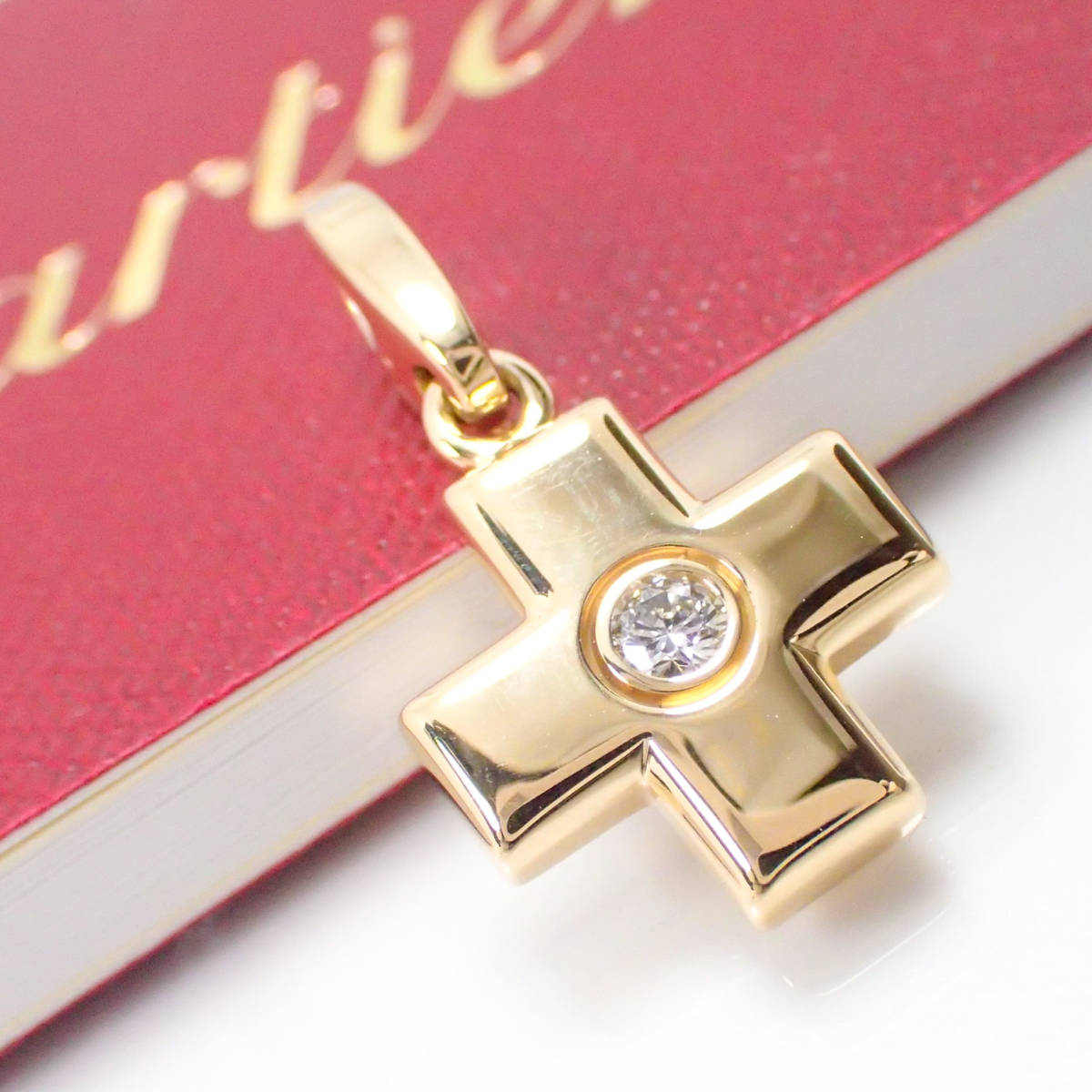  Cartier Cartier K18YG Cross diamond charm pendant top 1Pc yellow gold 