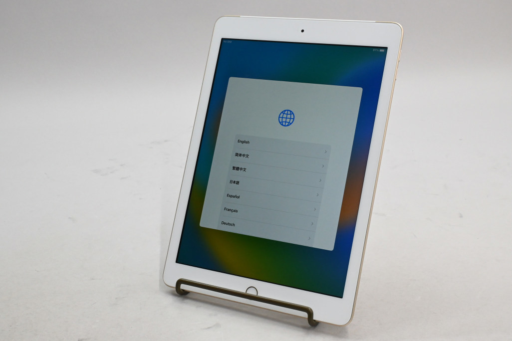 Apple iPad 第5世代 32GB ゴールド MPG42J/A アイパッド-