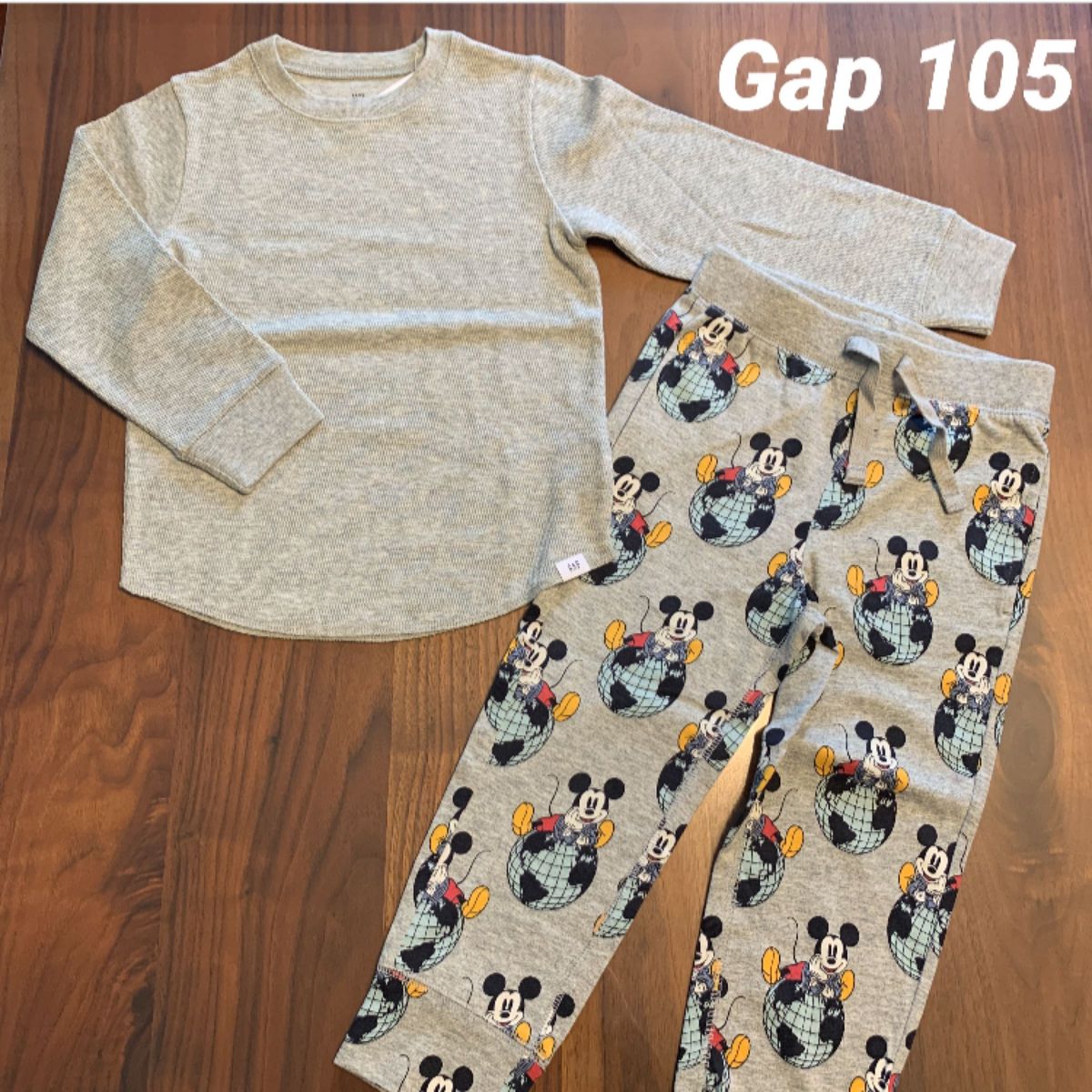 【新品】baby GAP ベビー ギャップ 長袖 シャツ ロンT 長ズボン ミッキー 薄手 パンツ 105cm