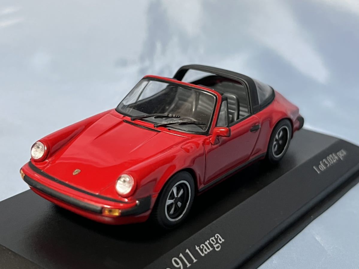 ミニチャンプス 製　　ポルシェ　911 タルガ　　　赤　　1977年 1/43_画像1