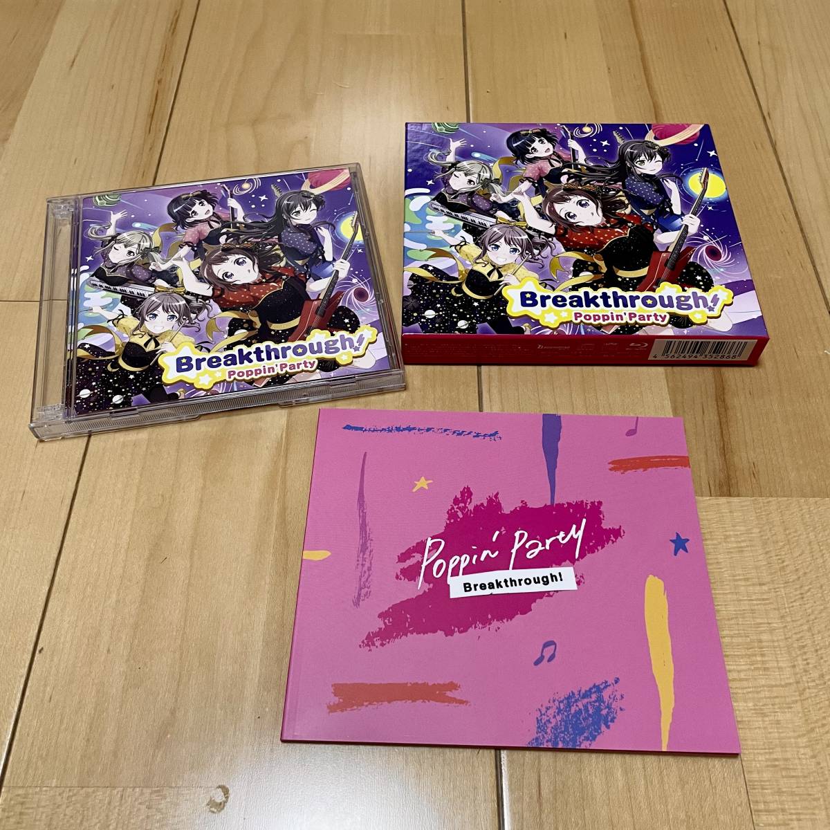 【送料無料】Poppin’Party アルバム Breakthrough! Blu-ray付生産限定盤 CD2枚＋BD フォトブックレット ポッピンパーティー 定価9,900円_画像1