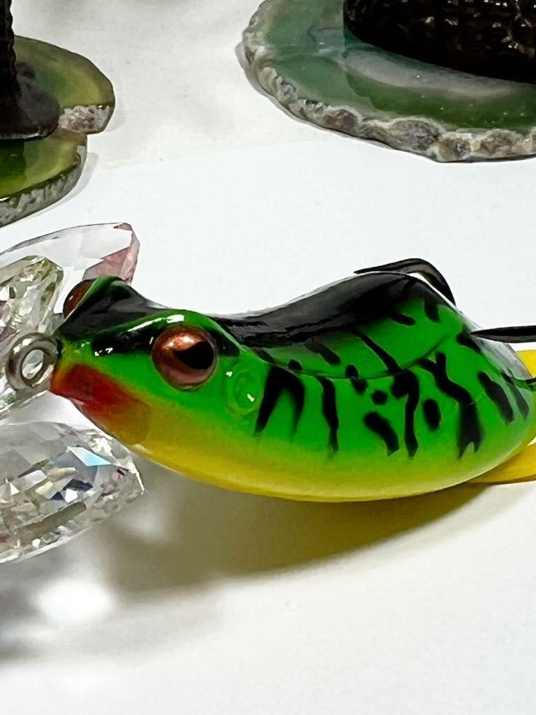 SMITH スミス フロッグ グリーン/黒 カエル柄 お腹 イエロー　雷魚 ナマズ バス その他に_画像2