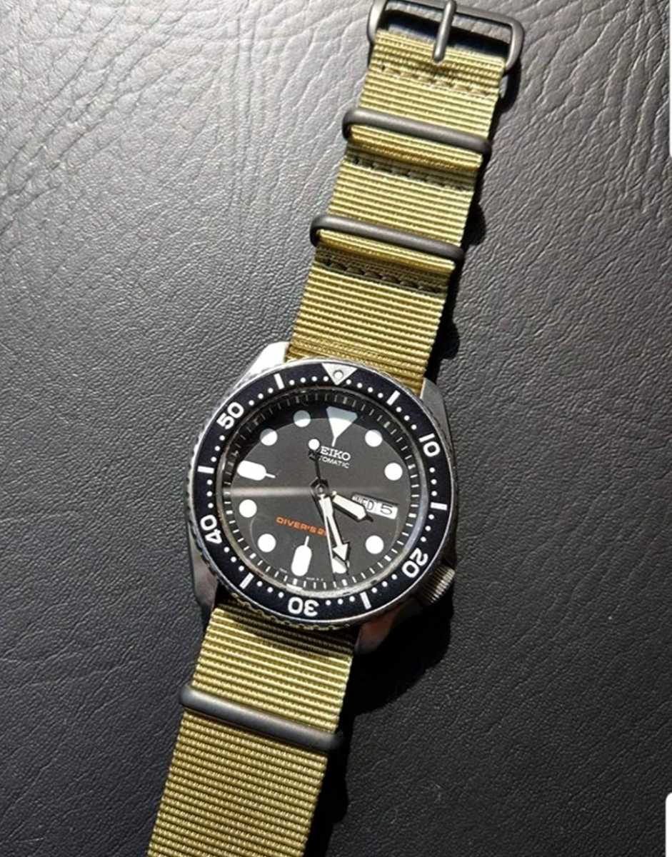 G-SHOCK DW-5600 DW-6900 等に 汎用 ナイロン NATO ベルト ミリタリー カーキ 時計バンド 時計ベルト 腕時計ベルト 釣り 丈夫_画像4