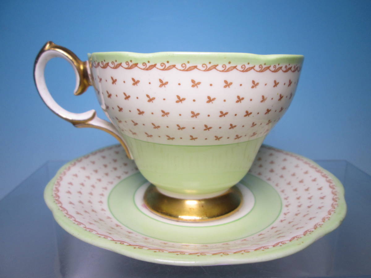 * West antique * Britain 1930 GEORGIAN Bell gold paint flower writing tea cup & saucer 