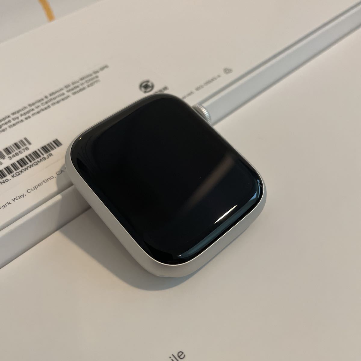 華麗 Apple Watch Series 8（GPSモデル）- 45mmシルバーアルミニウム