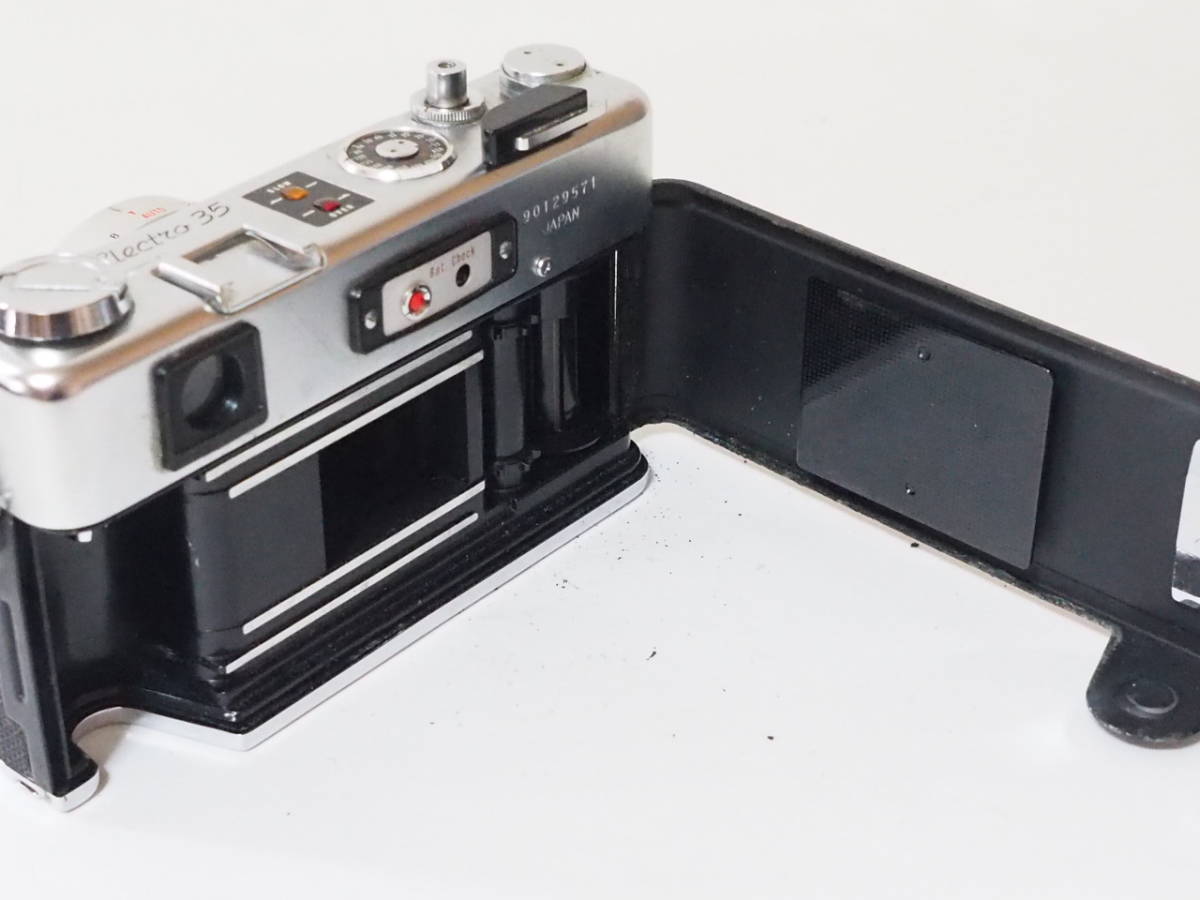 ★実用美品★ YASHICA ヤシカ ELECTRO35 ★シャッターOK、露出計動かない★＠2123_画像5