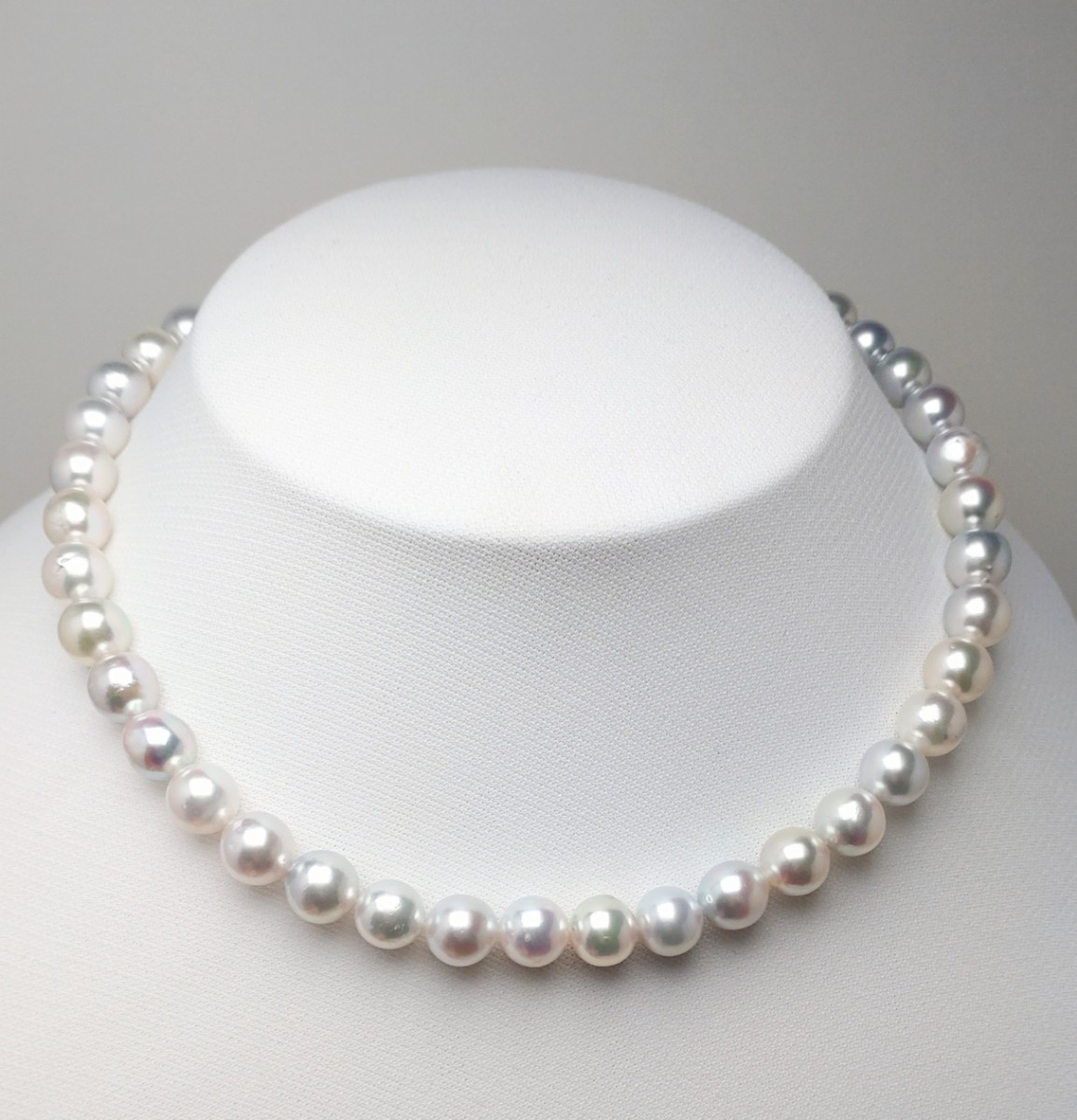 ∮真珠専門館∮ アコヤ真珠 9.0-9.5mm グレー ネックレス 保証書付 ケース付 大特価（税込み価格）