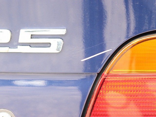 BMW 525i E39 5シリーズ 96年 DD25 トランクフード (在庫No:514802) (7490)_画像4