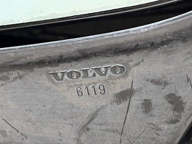 * Volvo 240 sedan AB 88 year AB230 left door mirror ( stock No:42431) (3304) *