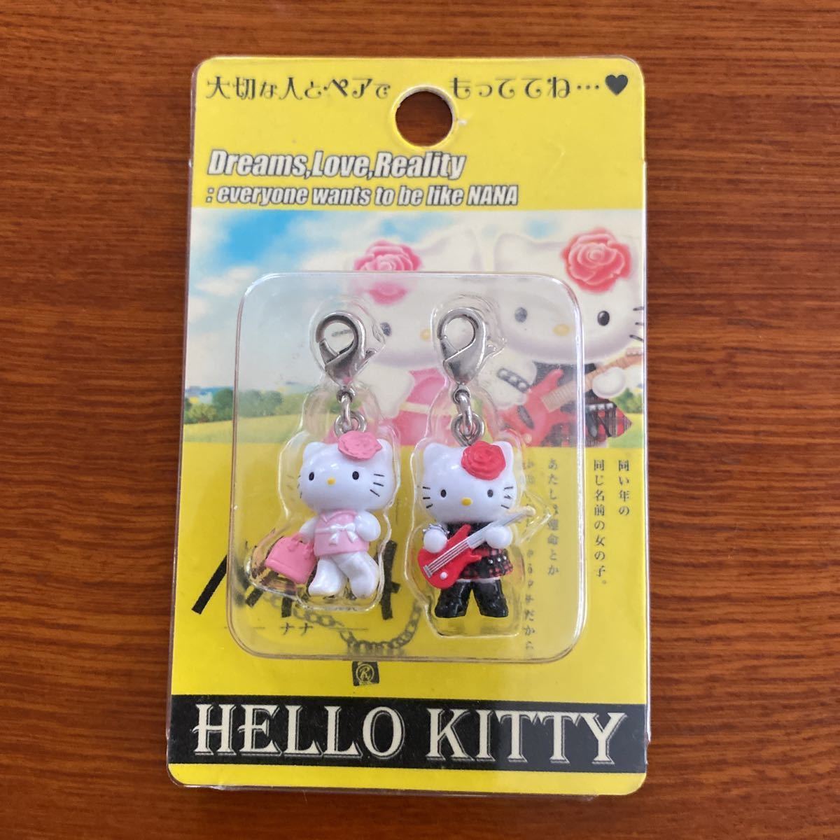 TBS GOTOCHI HELLO KITTY NANA ハローキティファスナーマスコットセット 大崎ナナ 小松奈々 大切な人とペアでもっててね… レア物