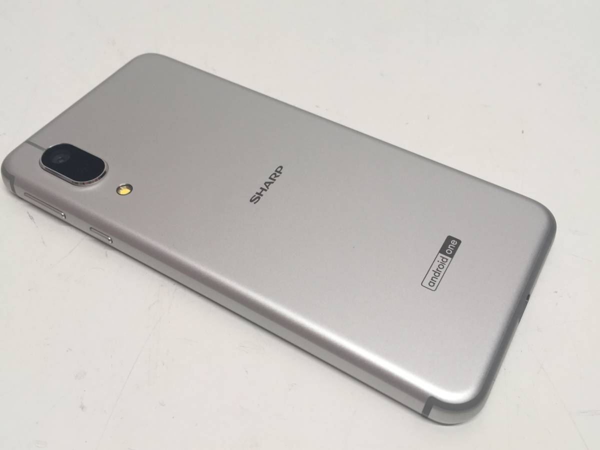 109-86 SHARP Android one S7-SH 32GB シルバー SIMフリー 携帯 スマートフォン_画像5