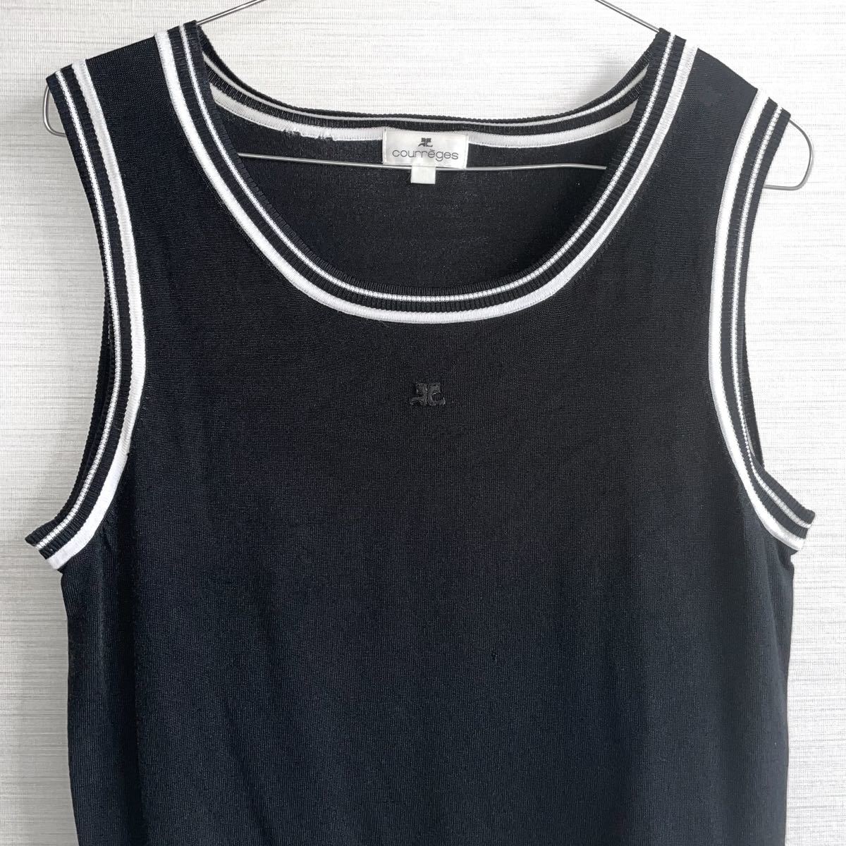 Courreges クレージュ ロゴ ノースリーブ Tee Tシャツ タンクトップ トップス ブラック 黒 VINTAGE ヴィンテージ 古着 アーカイブ オールド_画像2