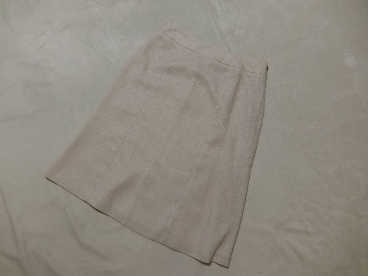 極美品　RIFANNE　リファンネ　清楚　スカート　セットアップスーツ　ピンクベージュ　１３　大きいサイズ_画像4