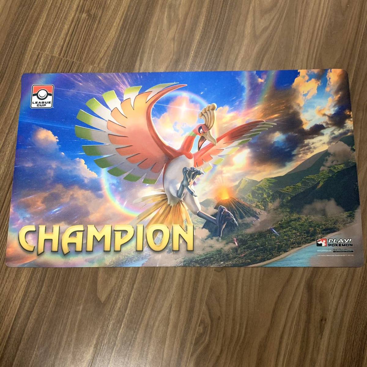 ホウオウ　ラバープレイマット　海外　CHAMPIONポケモンリーグカップ　ポケカ