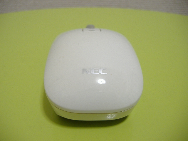 【NEC純正 ワイヤレスマウス Bluetooth WH MT-1337 JUNK 通電NG 蓋なし 】_画像3