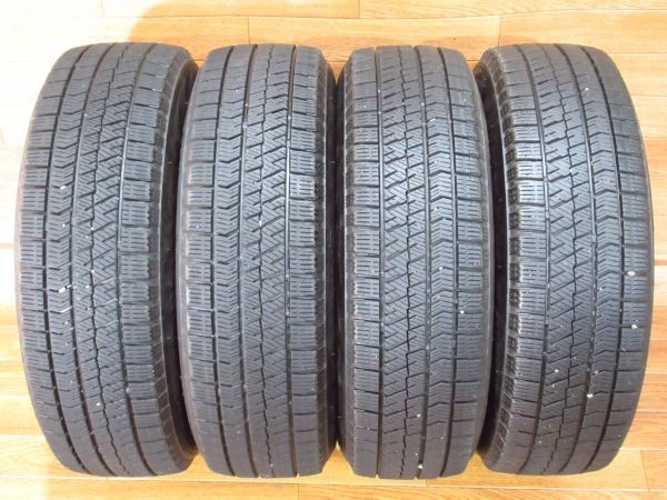 AGA Paris 6J-15 off+27 pcd108/4H VRX2 185/65R15 15インチアルミホイール+スタッドレスタイヤ付4本 プジョー207/307/308/シトロエンC3_画像10